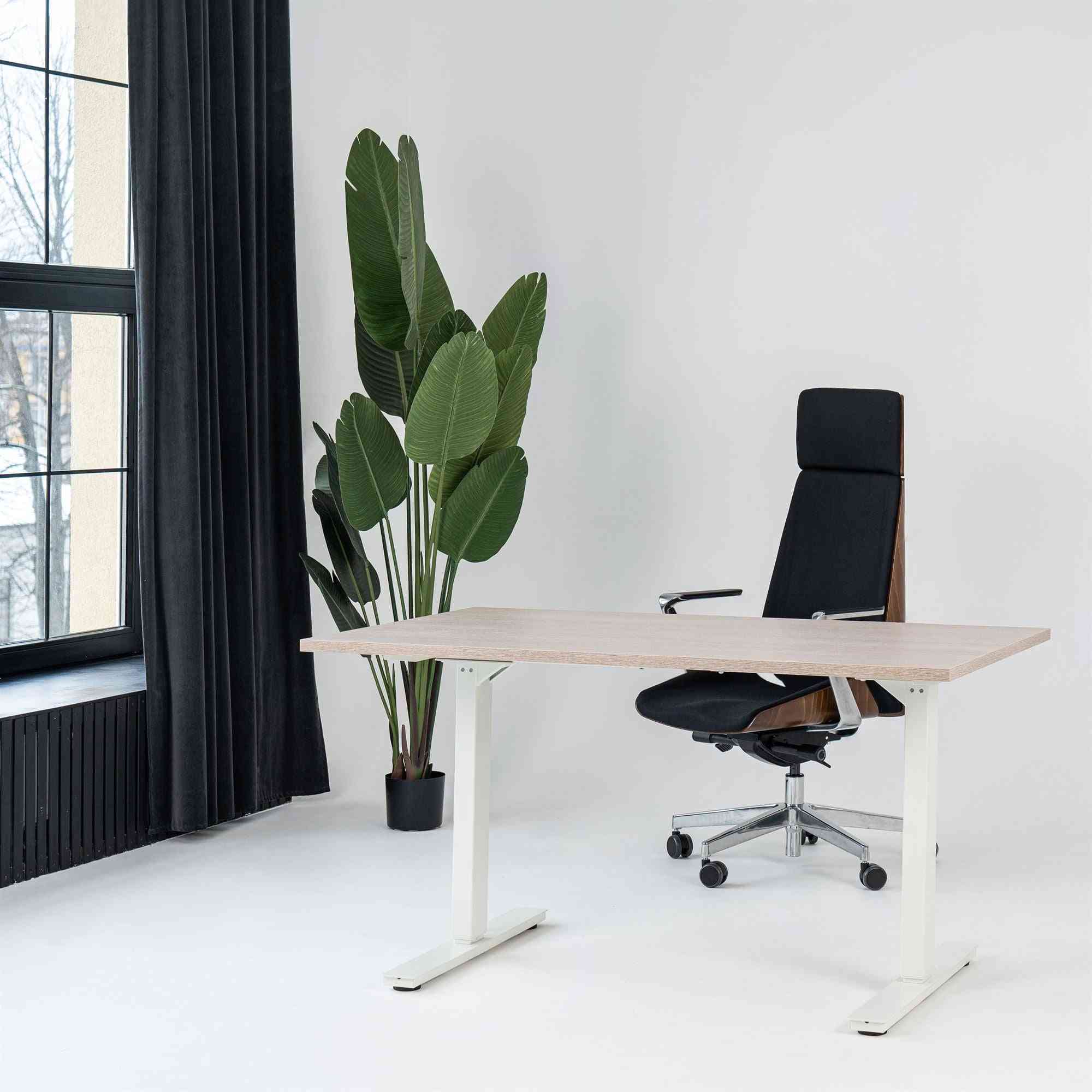 Manuāli augstumā regulējams galds Handle Line - Ergostock.lv