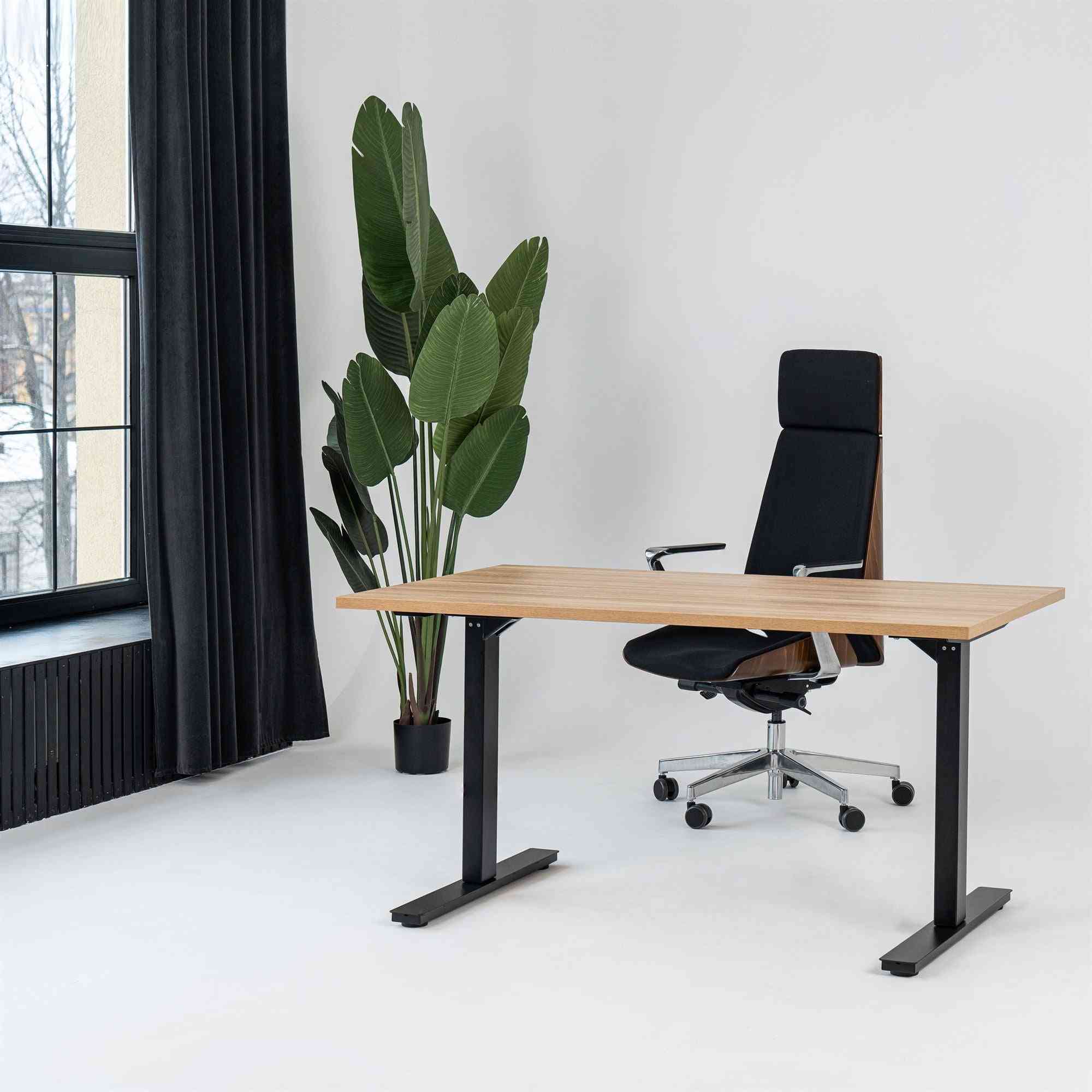 Manuāli augstumā regulējams galds Handle Line - Ergostock.lv