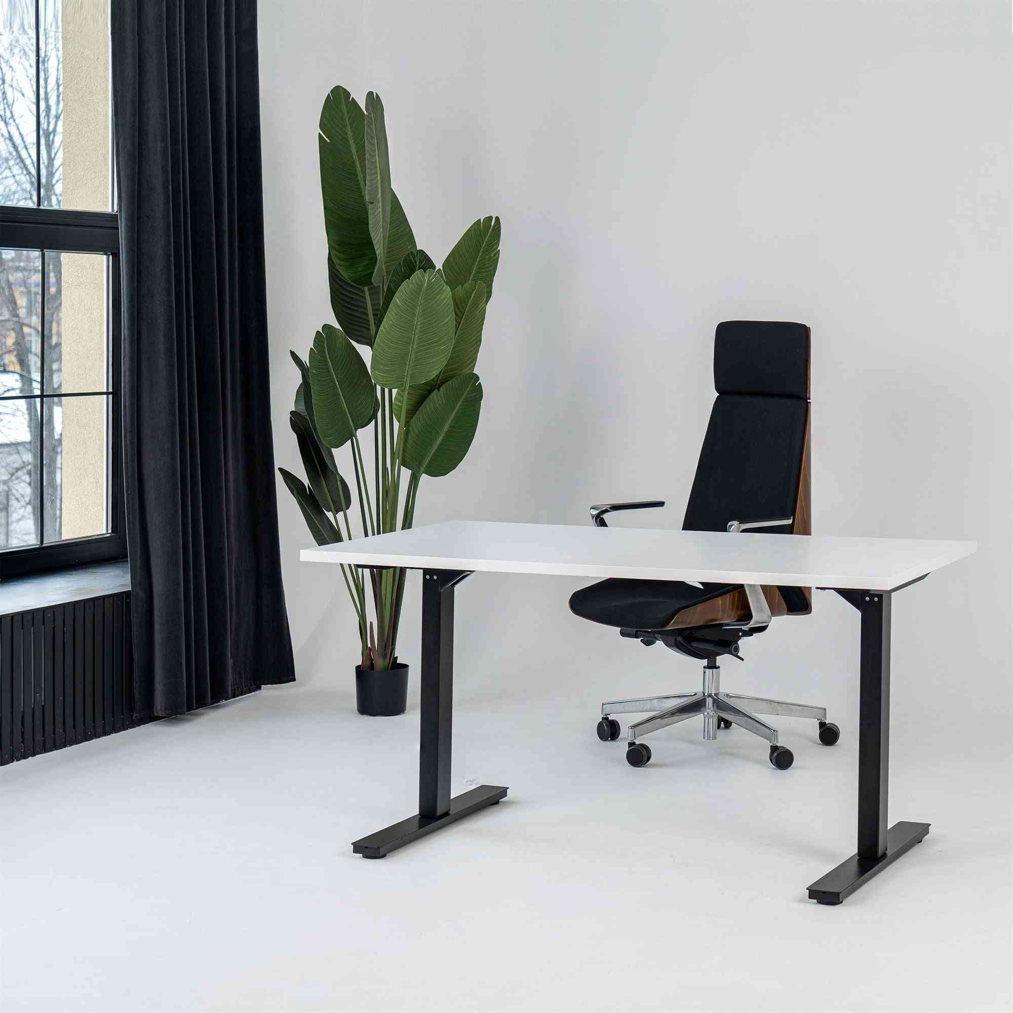 Manuāli augstumā regulējams galds Handle Line - Ergostock.lv