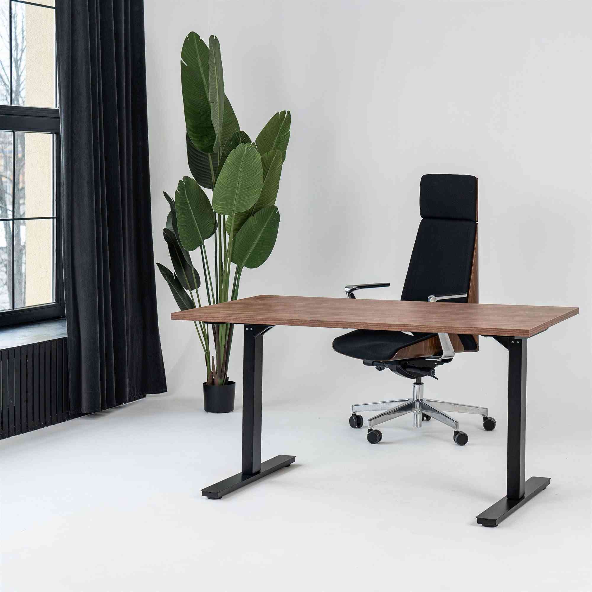 Manuāli augstumā regulējams galds Handle Line - Ergostock.lv