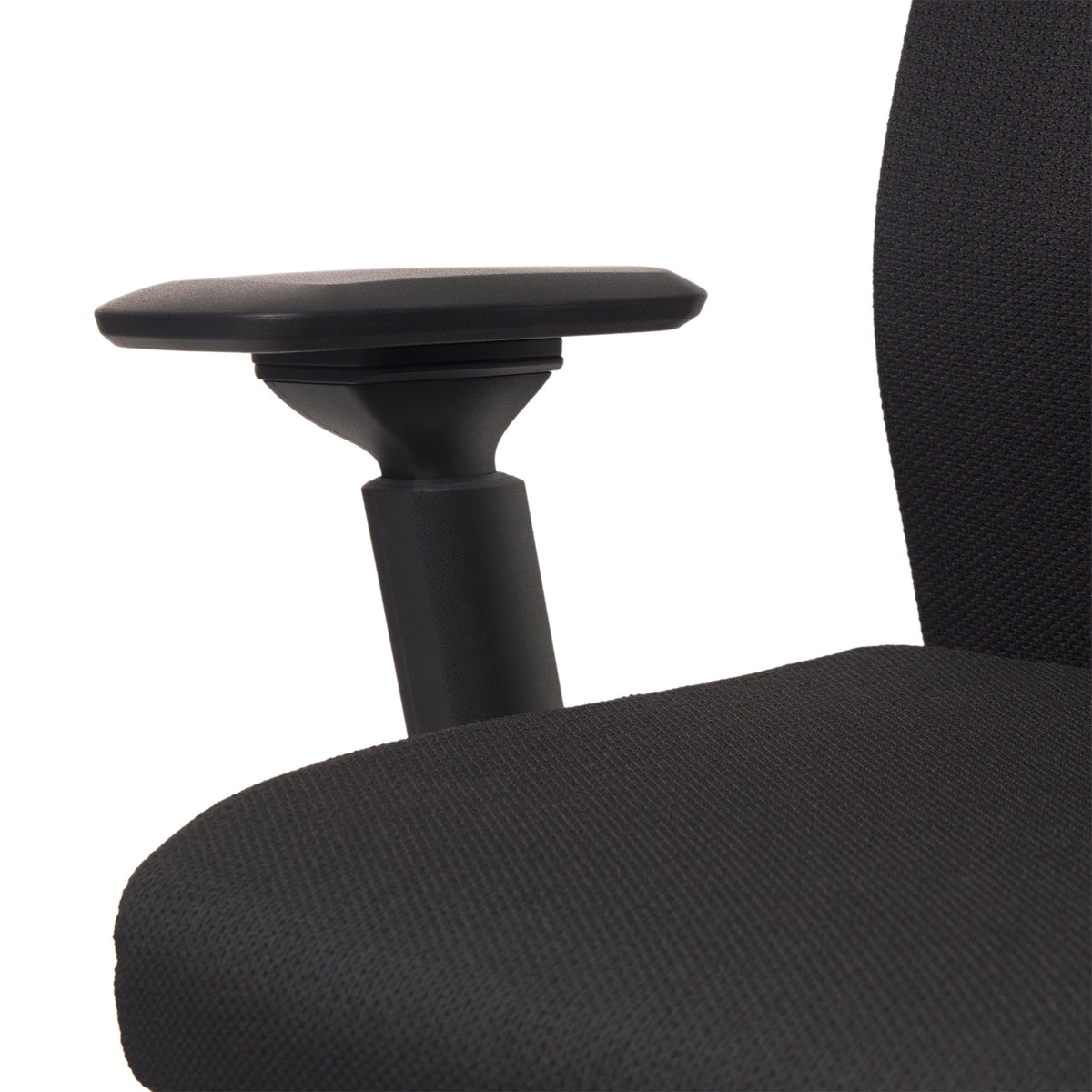 Biuro kėdė Cara Black HD (iki 150 kg, 10 metų garantija)