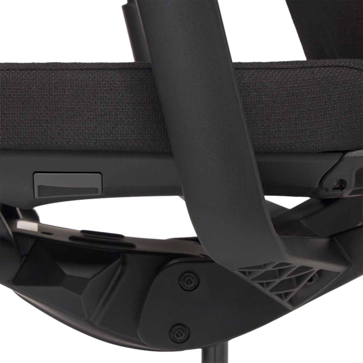 Biuro kėdė Cara Black HD (iki 150 kg, 10 metų garantija)