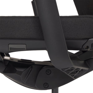 Biuro kėdė Cara Black HD (iki 150 kg, 10 metų garantija)