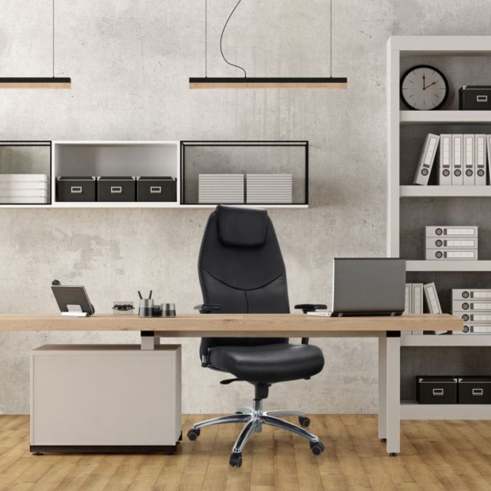 Biuro kėdė Ferrara Executive, juoda (iki 220 kg)