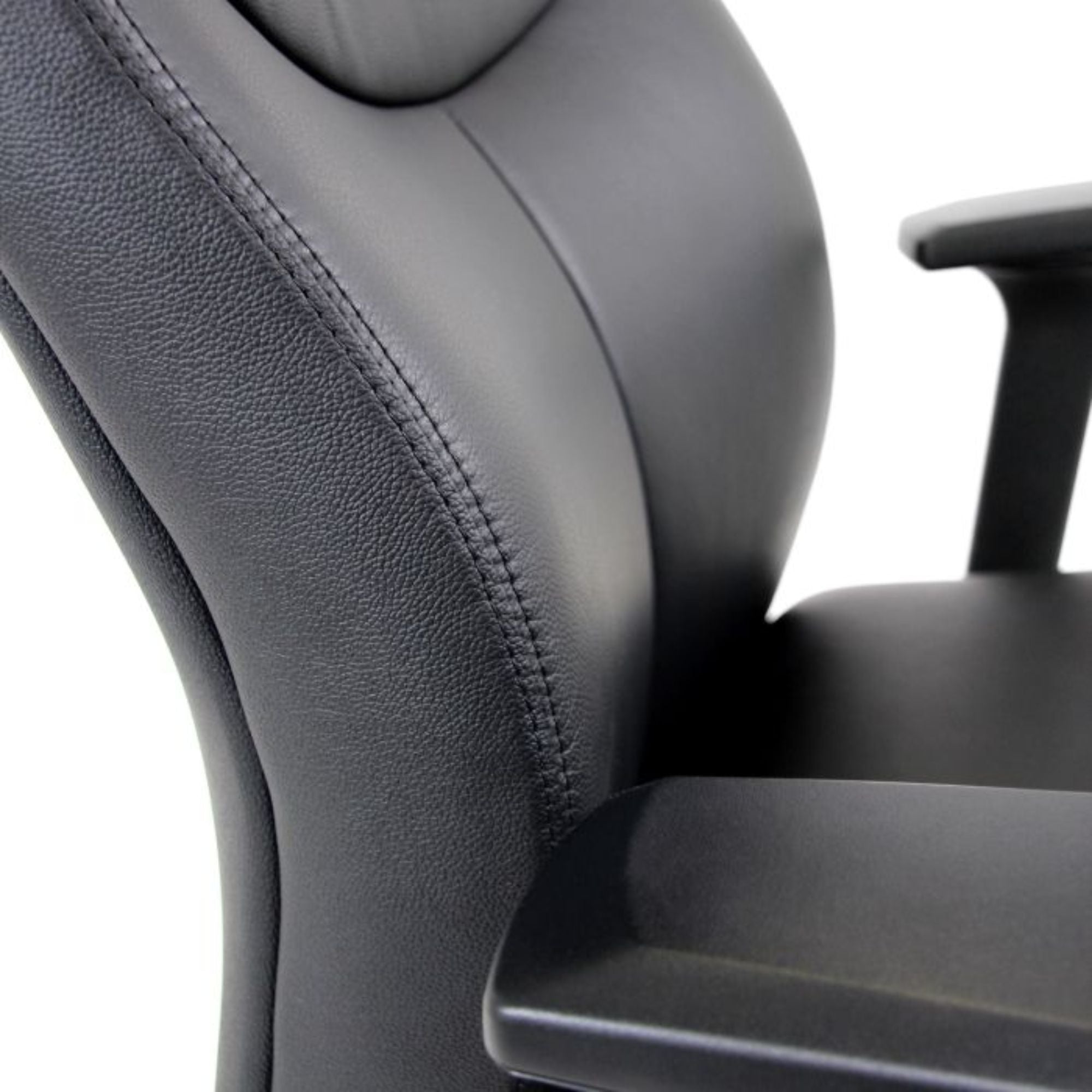 Biuro kėdė Ferrara Executive, juoda (iki 220 kg)