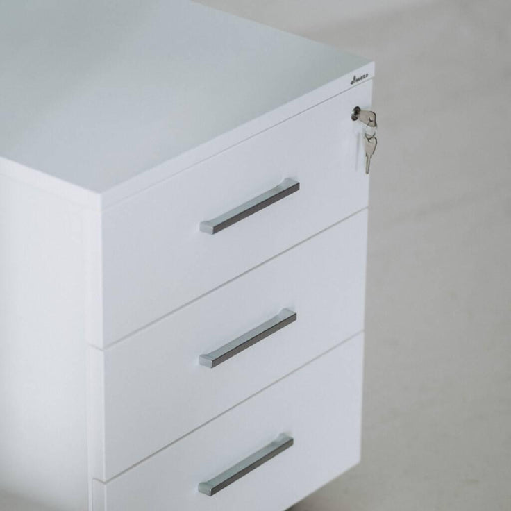 Rakinamas stalčių blokas THEO LARGE su ratukais