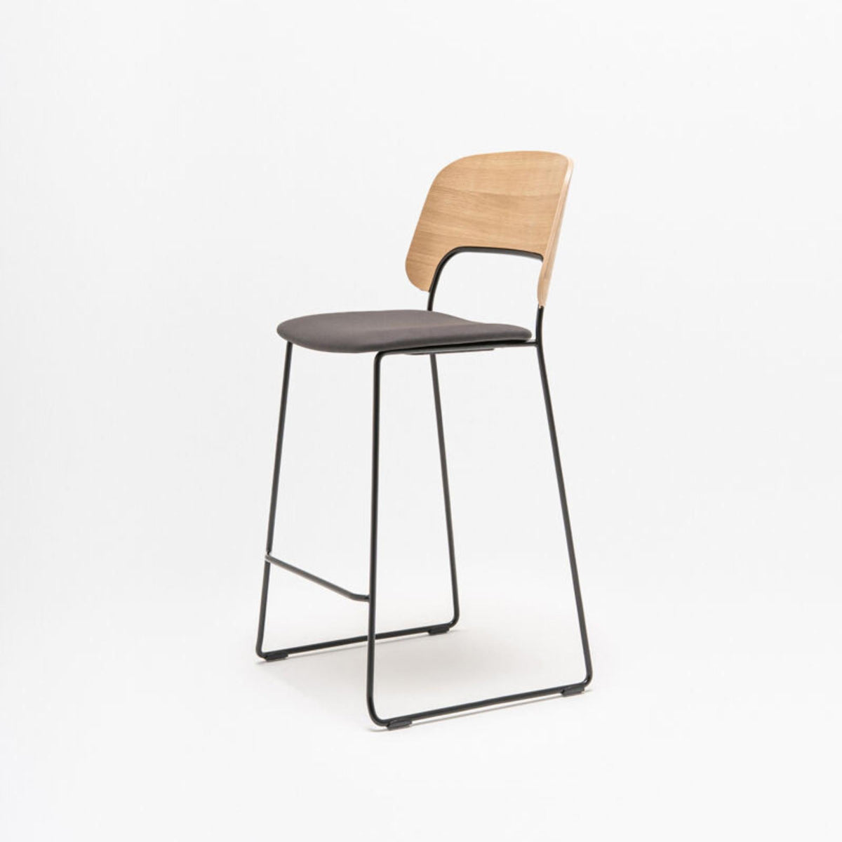 Baro kėdė Afi AFT07, minkšta, 68 cm, mdd; konfigūruojama