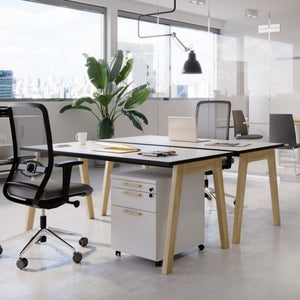 Biuro stalas SOLID OAK, konfigūruojamas