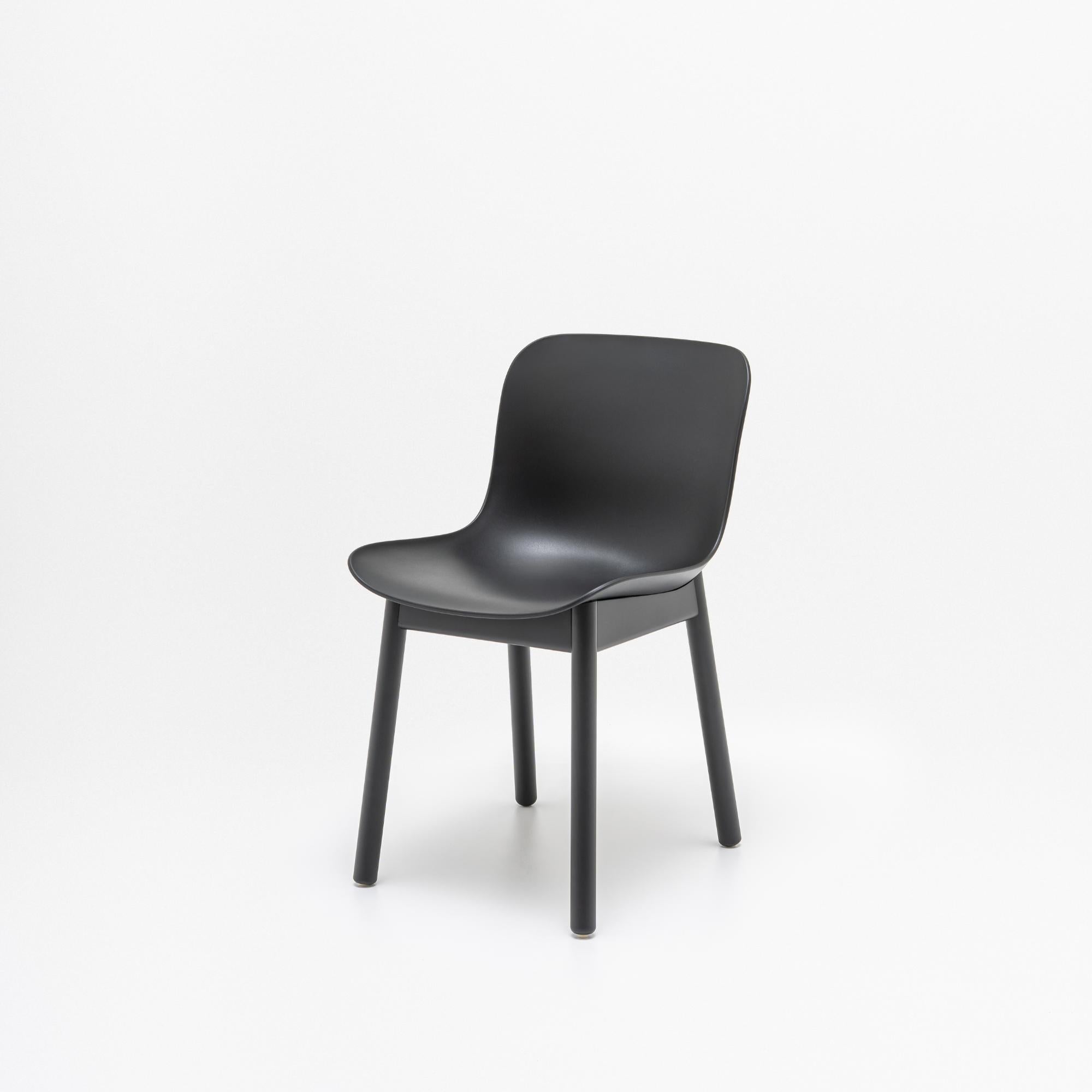 Kėdė Baltic 2 Wood BLK1P14, konfigūruojama