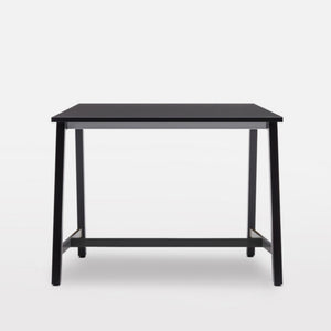 Stovimas stalas OGI M, 1215 x 700 mm, aukštis 900 mm, konfigūruojamas